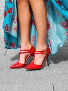 Journee Collection Tru Red Patent T-Strap Stiletto Pumps - NIB Size 10